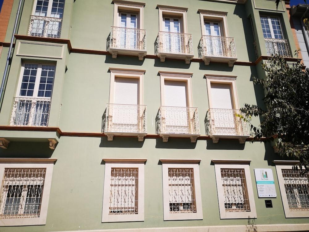 Suites Del Pintor Malaga Exterior photo