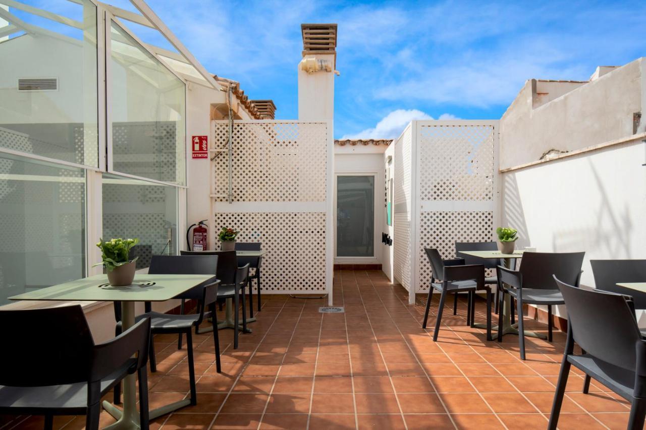 Suites Del Pintor Malaga Exterior photo